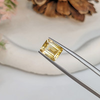 2.92 Ct. Citrine from Brazil Life Style