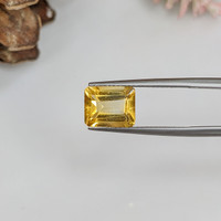 3.08 Ct. Citrine from Brazil Life Style