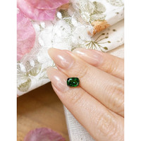 1.40 Ct. Tsavorite Garnet from Tanzania Life Style