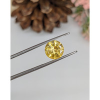 2.82 Ct. Citrine from Brazil Life Style
