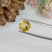 2.86 Ct. Citrine from Brazil Life Style