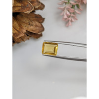 3.28 Ct. Citrine from Brazil Life Style