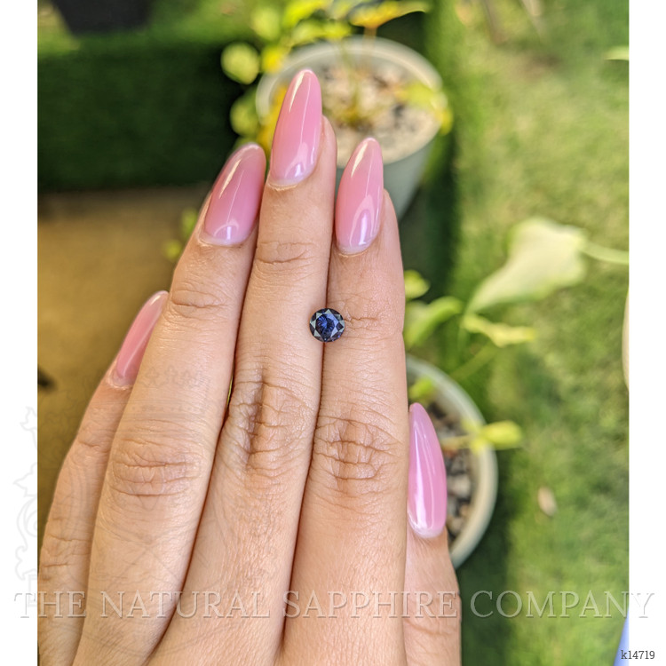 0.94 Ct. Spinel from Ceylon (Sri Lanka)