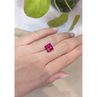 4.06 Ct. Rhodolite Garnet from Madagascar Life Style