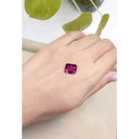 5.10 Ct. Rhodolite Garnet from Madagascar Life Style