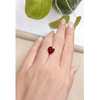 4.37 Ct. Rhodolite Garnet from Madagascar Life Style