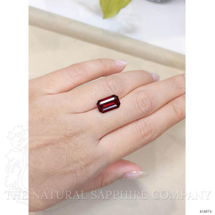 6.64 Ct. Garnet from Ceylon (Sri Lanka)