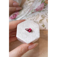 2.35 Ct. Garnet from Ceylon (Sri Lanka) Life Style