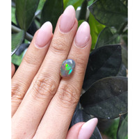 3.72 Ct. Cabochon Crystal/Jelly Opal from Ethiopia Life Style