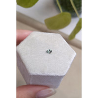 0.32 Ct. Alexandrite from Russia  Life Style