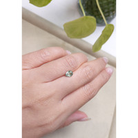 0.90 Ct. Alexandrite from Russia  Life Style