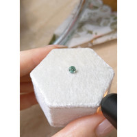 0.34 Ct. Alexandrite from Russia Life Style