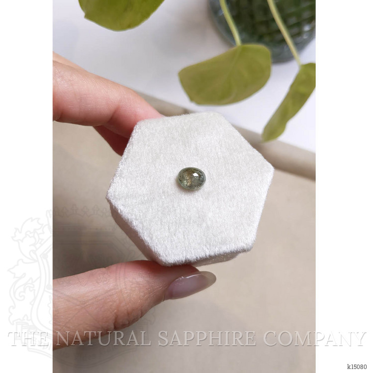 2.19 Ct. Cabochon Alexandrite from Russia 