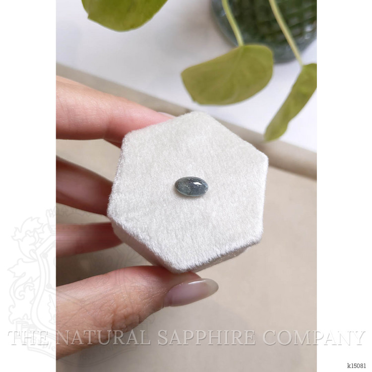 1.75 Ct. Cabochon Alexandrite from Russia