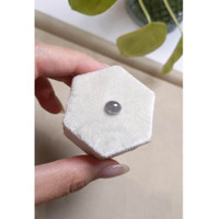 2.40 Ct. Cabochon Alexandrite from Russia  Life Style