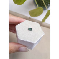 0.94 Ct. Alexandrite from Russia  Life Style