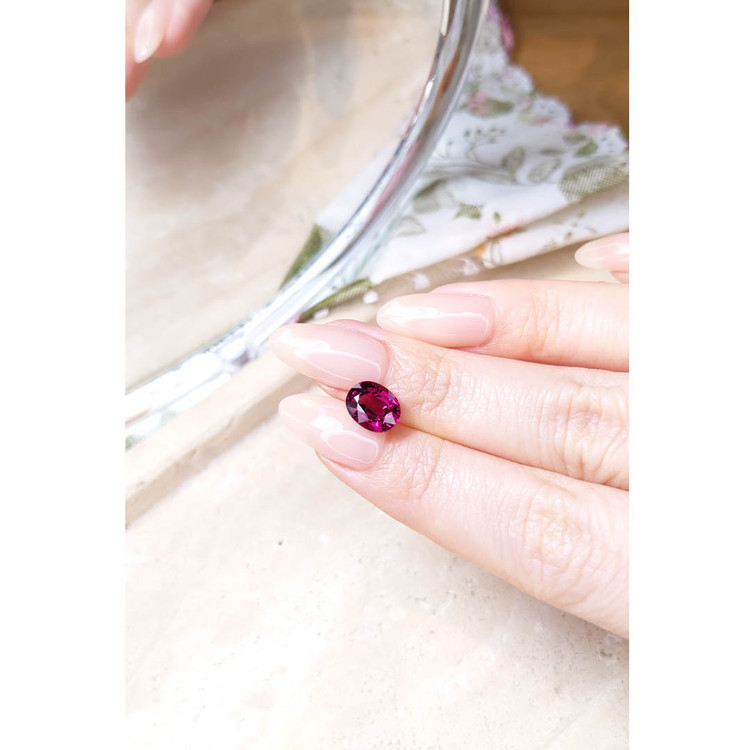 3.05 Ct. Purplish Pink Rhodolite Garnet from Mozambique