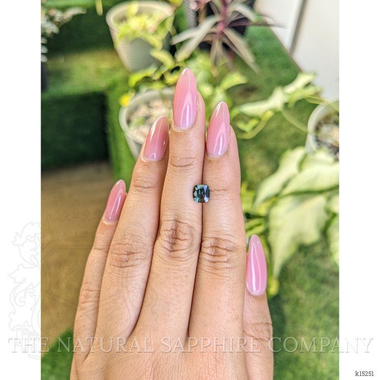 0.97 Ct. Spinel from Ceylon (Sri Lanka)