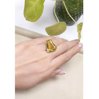 16.71 Ct. Quartz from Brazil Life Style