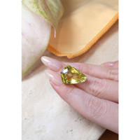 20.66 Ct. Quartz from Brazil Life Style