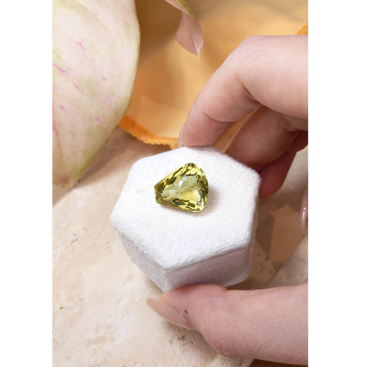 13.13 Ct. Quartz from Brazil