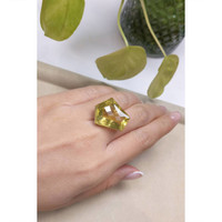 33.48 Ct. Lemon Quartz from Brazil Life Style