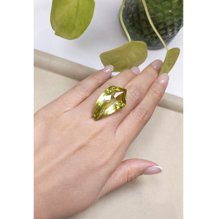 39.04 Ct. Quartz from Brazil