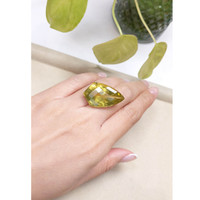 33.32 Ct. Quartz from Brazil Life Style