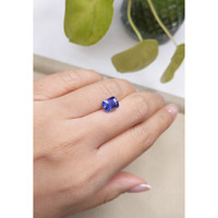 2.28 Ct. Tanzanite from Tanzania Life Style