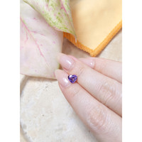 1.33 Ct. Tanzanite from Tanzania Life Style