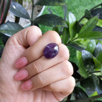 14.70 Ct. Cabochon Amethyst from Africa Life Style
