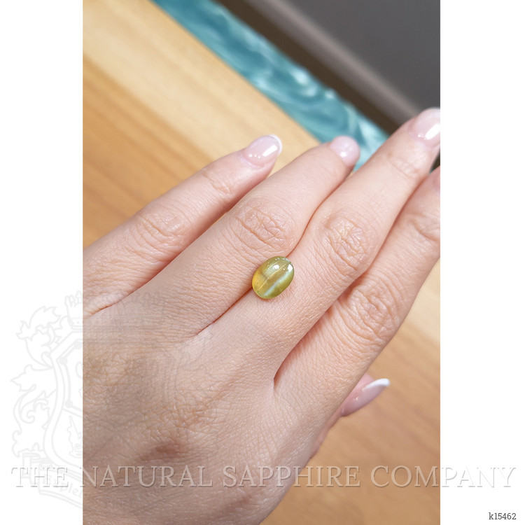 3.50 Ct. Cabochon Chrysoberyl from Ceylon (Sri Lanka)