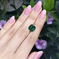 5.22 Ct. Tsavorite Garnet from Tanzania Life Style