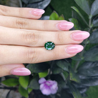 4.25 Ct. Tsavorite Garnet from Tanzania Life Style