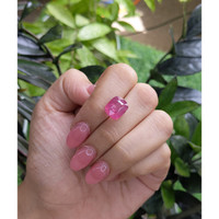 8.04 Ct. Spinel from Tanzania Life Style