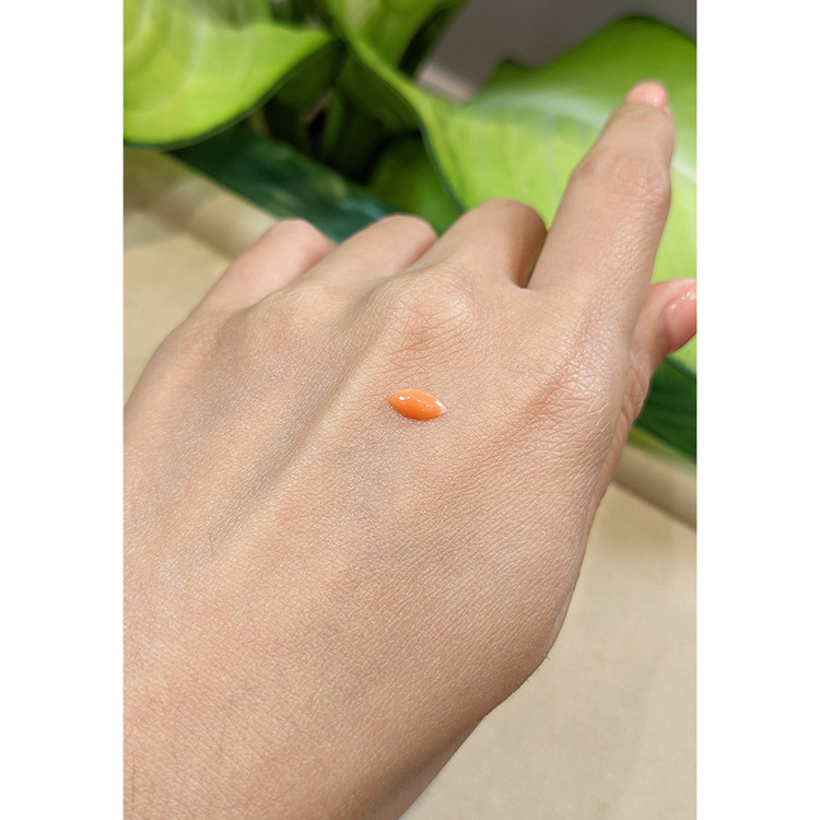 0.38 Ct. Cabochon Coral from Italy