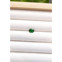 1.25 Ct. Tsavorite Garnet from Tanzania Life Style