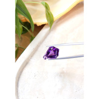 12.56 Ct. Amethyst from Bolivia Life Style
