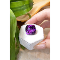 23.65 Ct. Amethyst from Bolivia Life Style