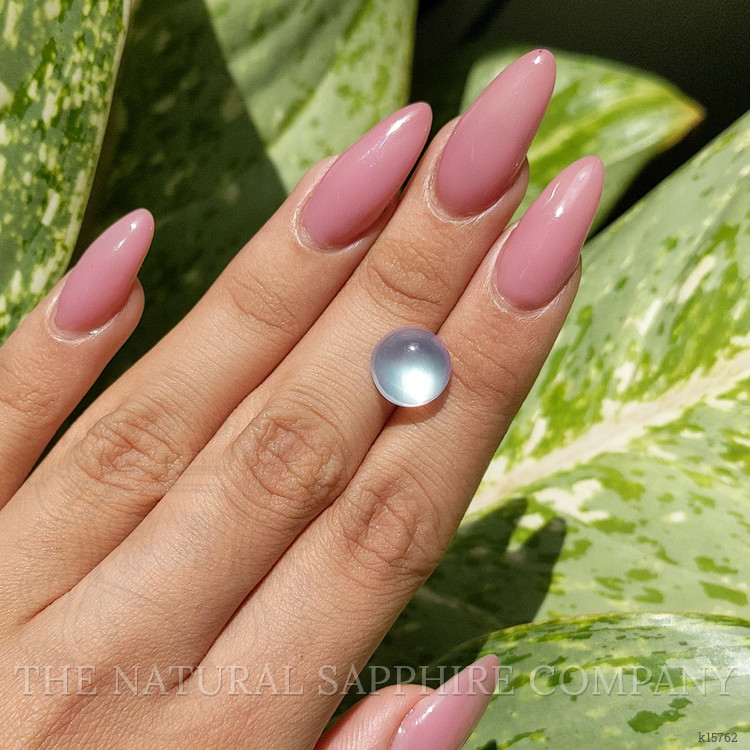 5.66 Ct. Cabochon Moonstone from Ceylon (Sri Lanka)