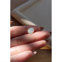 1.40 Ct. White Opal from Australia Life Style