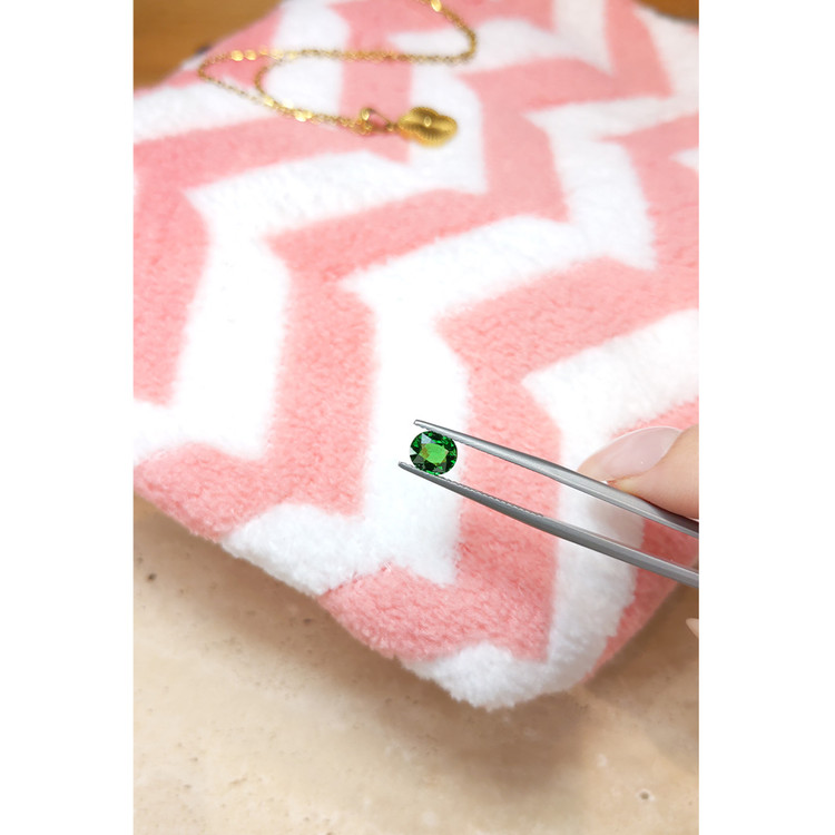 0.96 Ct. Tsavorite Garnet from East Africa