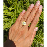 9.94 Ct. Cabochon Chrysoberyl from Ceylon (Sri Lanka) Life Style