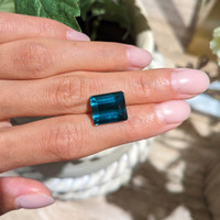 9.92 Ct. Tourmaline from Brazil Life Style