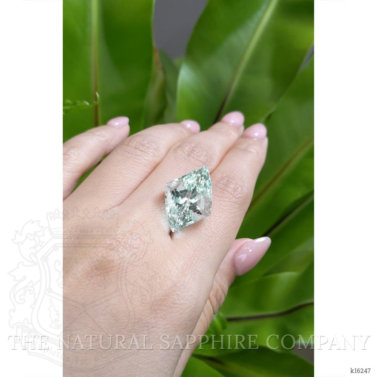 20.28 Ct. Bluish Green Aquamarine from Brazil