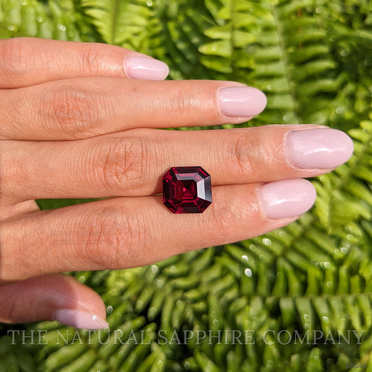 7.48 Ct. Garnet from Ceylon (Sri Lanka)