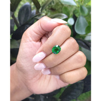 3.52 Ct. Tsavorite Garnet from Tanzania Life Style