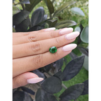 3.52 Ct. Tsavorite Garnet from Tanzania Life Style