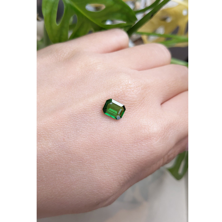 1.55 Ct. Tsavorite Garnet from East Africa