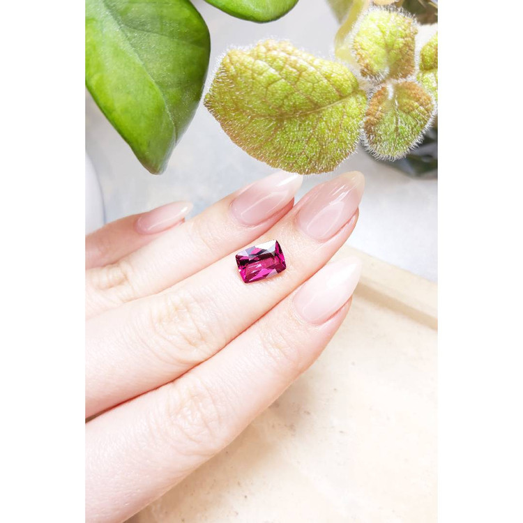 2.47 Ct. Rhodolite Garnet from Madagascar
